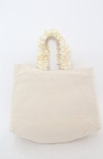 画像2: Maison de FLEUR / 阪急西宮限定フロントレースフリルハンドルトートバッグ  アイボリー O-25-08-20-026-LO-BG-OW-ZT501 (2)