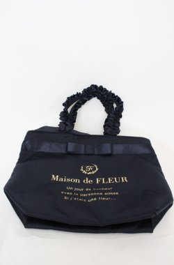 画像1: Maison de FLEUR / ブランドロゴフリルハンドルトートMバッグ  ネイビー O-25-08-20-035-LO-BG-OW-OS