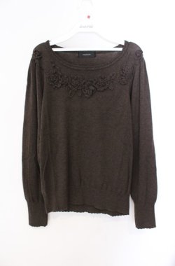 画像1: INGEBORG / フラワーモチーフ使いニットプルオーバー 11号 ブラウン O-25-08-21-040-LO-TO-OW-ZI