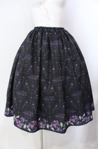 Enchantlic Enchantilly / すみれ姫スカート  クロ O-25-08-21-066-LO-SK-IG-OS