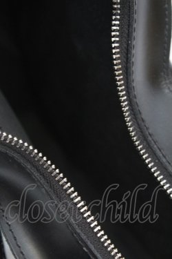 画像5: Dr.Martens （Getta Grip） / レザーハートバックパック  ブラック O-25-08-21-1059-PU-BG-YM-OS