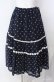 画像1: Jane Marple Dans Le Salon / Sprinkled flowers lace trimming skirt　スカート M クロ O-25-08-21-070-JM-SK-IG-OS (1)