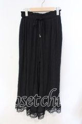 axes femme / 裾レース楊柳ワイドパンツ F クロ O-25-08-23-072-AX-PA-OW-OS