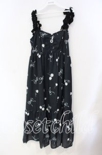 axes femme / チェリー柄フリルリボンワンピース F クロ O-25-08-23-087-AX-OP-OW-OS