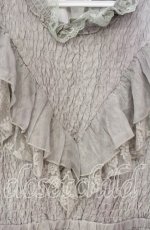 画像2: axes femme NOSTALGIE / ミスティローズ柄ワンピース F 公式展開色：ワイン O-25-08-23-104-AX-OP-OW-ZT353 (2)
