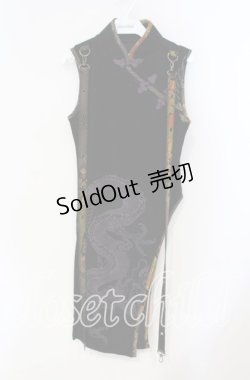 画像1: Qutie Frash / ちりめん切替龍プリントノースリーブトップス  ブラック O-25-08-23-020-QU-TO-OW-OS