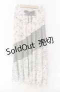 axes femme / フラワー柄エスカルゴスカート M アイボリーｘグリーン O-25-08-26-053-AX-SK-YM-ZT510
