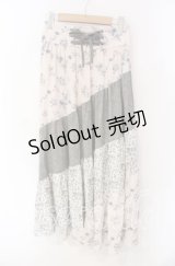 axes femme / フラワー柄エスカルゴスカート M アイボリーｘグリーン O-25-08-26-053-AX-SK-YM-ZT510