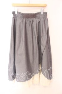 axes femme / スリット入りロングスカート  グレー×アイボリー O-25-08-26-115-AX-SK-IG-ZT510