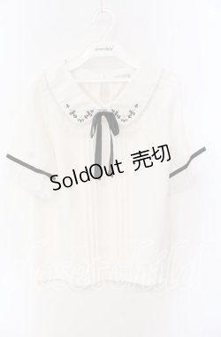 画像1: axes femme POETIQUE / 月チャーム付きブラウス風トップス M シロ O-25-08-26-023-AX-TO-YM-OS