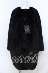 Moi-meme-Moitie / クロスローズノーカラーファーコート  ブラック O-25-08-27-009-MO-CO-IG-OS
