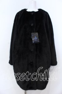 Moi-meme-Moitie / クロスローズノーカラーファーコート  ブラック O-25-08-27-009-MO-CO-IG-OS