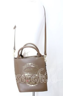 画像2: Maison de FLEUR / ヴィランズ ブック型バッグ  ブラウン O-25-08-29-054-LO-BG-YM-OS