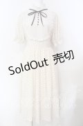 m petit by misako / 梨地水玉切り替えワンピース M アイボリー O-25-08-30-007-LO-OP-OW-OS