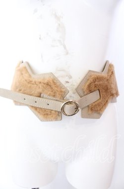 画像1: axes femme / ファー使いバックルベルト  ベージュ O-25-08-31-008-AX-ZA-OW-OS