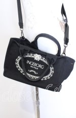 画像1: 【SALE】INGEBORG / ロゴプリントキャンバスバッグ  クロ O-25-09-03-003-LO-BG-IG-ZTK020 (1)