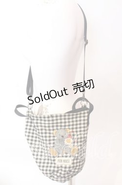 画像2: PINK HOUSE / 刺繍入り円柱バッグ  クロ×オフ O-25-09-03-023-LO-BG-IG-OS