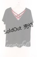 Qutie Frash / アーム付きクロスインナーTシャツ【アーム欠品】  ブラック×レッド O-25-09-04-062-QU-TO-OW-OS
