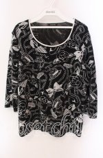 画像1: INGEBORG / シグネイチャー総柄カットソー 11 クロ O-25-09-04-083-LO-TO-IG-ZT237 (1)