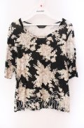 INGEBORG / ローズブーケ柄Tシャツ 11 クロ O-25-09-04-108-LO-TS-IG-OS