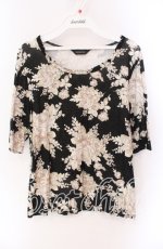 画像1: 【SALE】INGEBORG / ローズブーケ柄Tシャツ 11 クロ O-25-09-04-108-LO-TS-IG-ZT090 (1)
