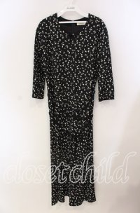 INGEBORG / うさぎ柄ちりめんワンピース Ｍ クロ O-25-09-06-033-LO-OP-IG-ZI