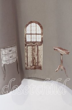画像3: de cora fi.n.t / 家具プリントジャンパースカート F ベージュ O-25-09-06-052-LO-OP-OW-OS