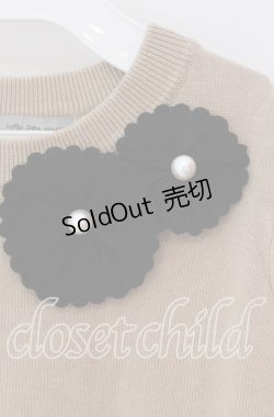 画像2: Maison de FLEUR Petite Robe canone / 餞おくるフラワーニット F ベージュ O-25-09-06-056-EL-TO-OW-ZT057