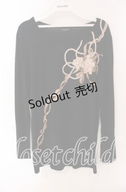 画像1: INGEBORG / パールカメリアプリントカットソー 11 クロ O-25-09-06-028-LO-TO-IG-ZI
