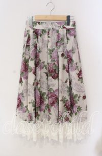 axes femme / ラフィネローズ柄タックスカート  アイボリー×ラベンダー O-25-09-09-050-AX-SK-IG-ZT214