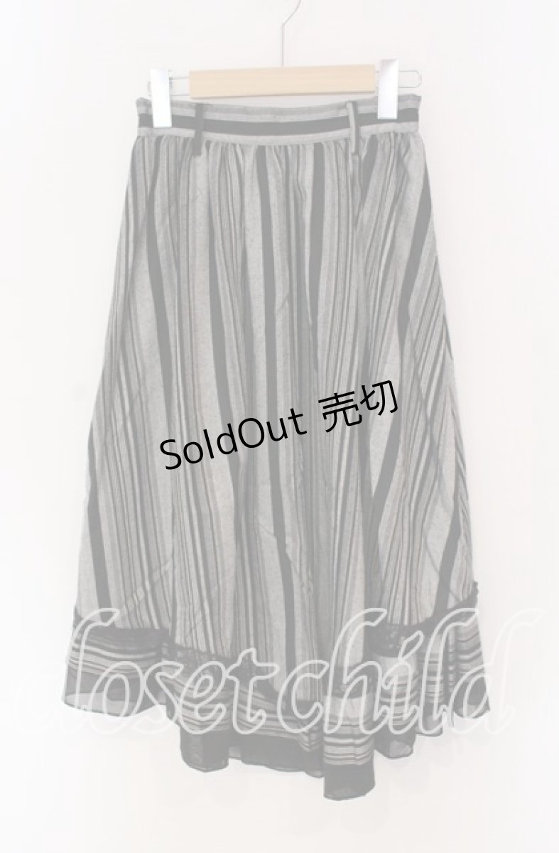 画像1: 【SALE】axes femme POETIQUE / ストライプ柄イレヘムスカート  クロ O-25-09-09-056-AX-SK-IG-ZH (1)