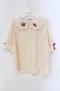 axes femme kawaii / クマパフェ刺繍ブラウス  アイボリー O-25-09-09-067-AX-BL-IG-ZT081