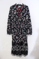 axes femme / ベリー柄ロングワンピース  クロ O-25-09-09-029-AX-OP-IG-ZT474