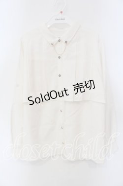 画像1: axes femme / チェーン付プリーツシャツ M キナリ O-25-09-15-040-AX-BL-OW-OS