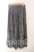 axes femme / しわ加工ヘムマキシスカート  グレー O-25-09-15-075-AX-SK-OW-OS