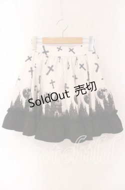 画像1: Jamieエーエヌケー / ゴシックキャッスルプリントスカート  シロ×クロ O-25-09-15-081-LO-SK-IG-OS