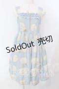 Leur Getter / Alice Broochシフォンフリル付キャミワンピース  サックス O-25-09-15-008-LU-OP-IG-OS