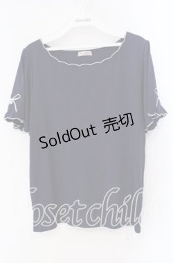 画像1: 【SALE】axes femme / リボン×スカラップ刺繍プルオーバー F ネイビー O-25-09-16-038-AX-TO-OW-ZT082