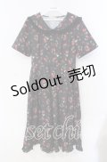 axes femme / チェリーローズ柄セーラーワンピース F クロ×アカ O-25-09-16-046-AX-OP-OW-OS