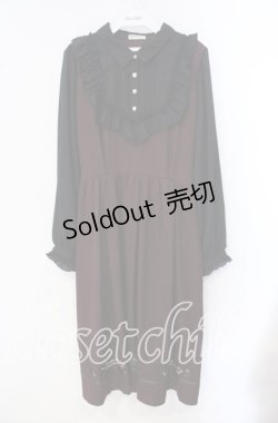 画像1: axes femme / キャット刺繍ドッキングワンピース F ワイン×クロ O-25-09-16-050-AX-OP-OW-OS