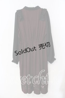 画像3: axes femme / キャット刺繍ドッキングワンピース F ワイン×クロ O-25-09-16-050-AX-OP-OW-OS