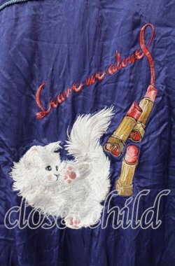 画像4: Karl Helmut / マテリアルキャット刺繍サテンブルゾン 4（L） ブルー O-25-09-16-053-EL-JA-IG-OS