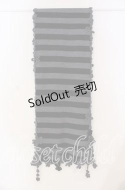 画像3: INGEBORG / フラワーモチーフボーダーマフラー  グレー×クロ O-25-09-18-022-LO-ZA-IG-OS