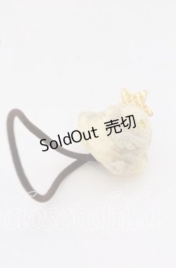 画像1: Q-pot. / Pretty Guardian Ice Cream Hair Rubber Band (Cosmos)ヘアゴム  アイボリー×グレー O-25-09-19-057-QP-AC-OW-ZT0927M