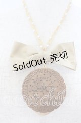 Q-pot. / ビスケットリボンネックレス  ブラウン×ゴールド O-25-09-19-005-QP-AC-OW-ZT445-F002