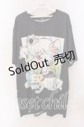 【SALE】NieR CLOTHING / 擬人化Tシャツ F ブラック×ホワイト O-25-09-20-047-PU-TS-IG-ZT259