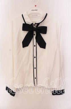 画像1: axes femme POETIQUE / パイピングデザインブラウス M シロ×ネイビー O-25-09-20-055-AX-BL-OW-OS