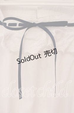 画像2: Fi.n.t / コットンレース使いはしごリボンブラウス F シロ×アオ O-25-09-20-100-CA-BL-OW-ZT360