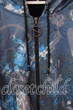 画像2: NieR Clothing / 内側超ふわもこ総柄GRADATION ZIP PARKA【和柄九尾×BUTTERFLY】 パーカー  ブルー系 O-25-09-22-053-PU-TO-IG-OS