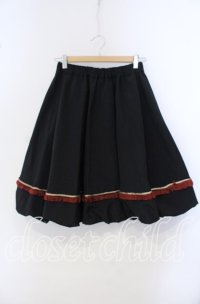 ネバアランド / カーテンコールスカート  クロ O-25-09-23-042-LO-SK-IG-OS